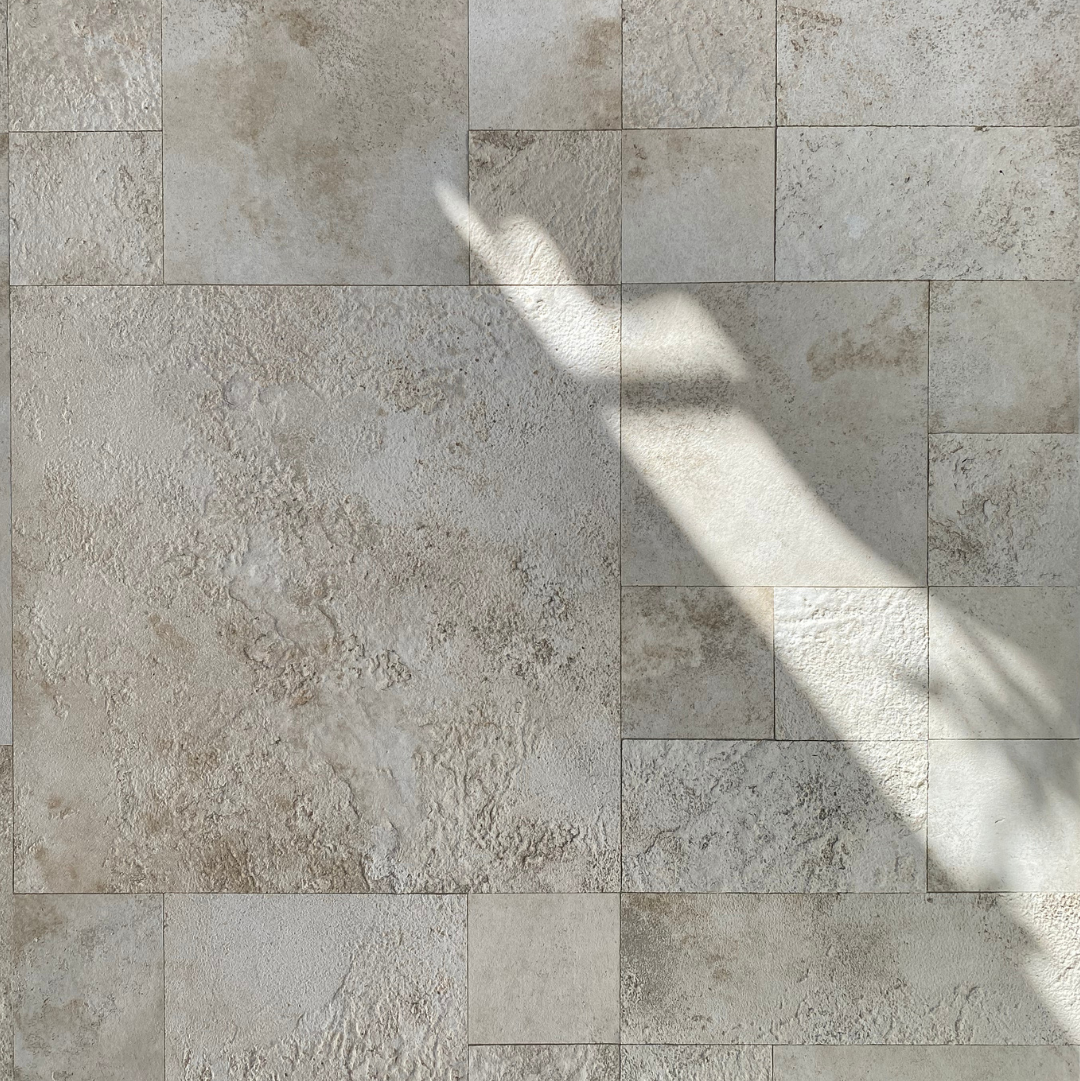 atmosfera-da-arte-revestimento-mosaico-travertino-pedra-natural-adesivo-principal